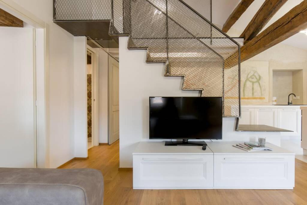Luxury Design Apt With Amazing View Apartment Verona Ngoại thất bức ảnh